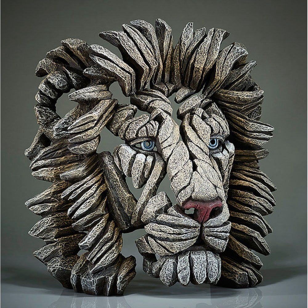 Lion Bust (White)
