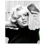 Monroe Selfie