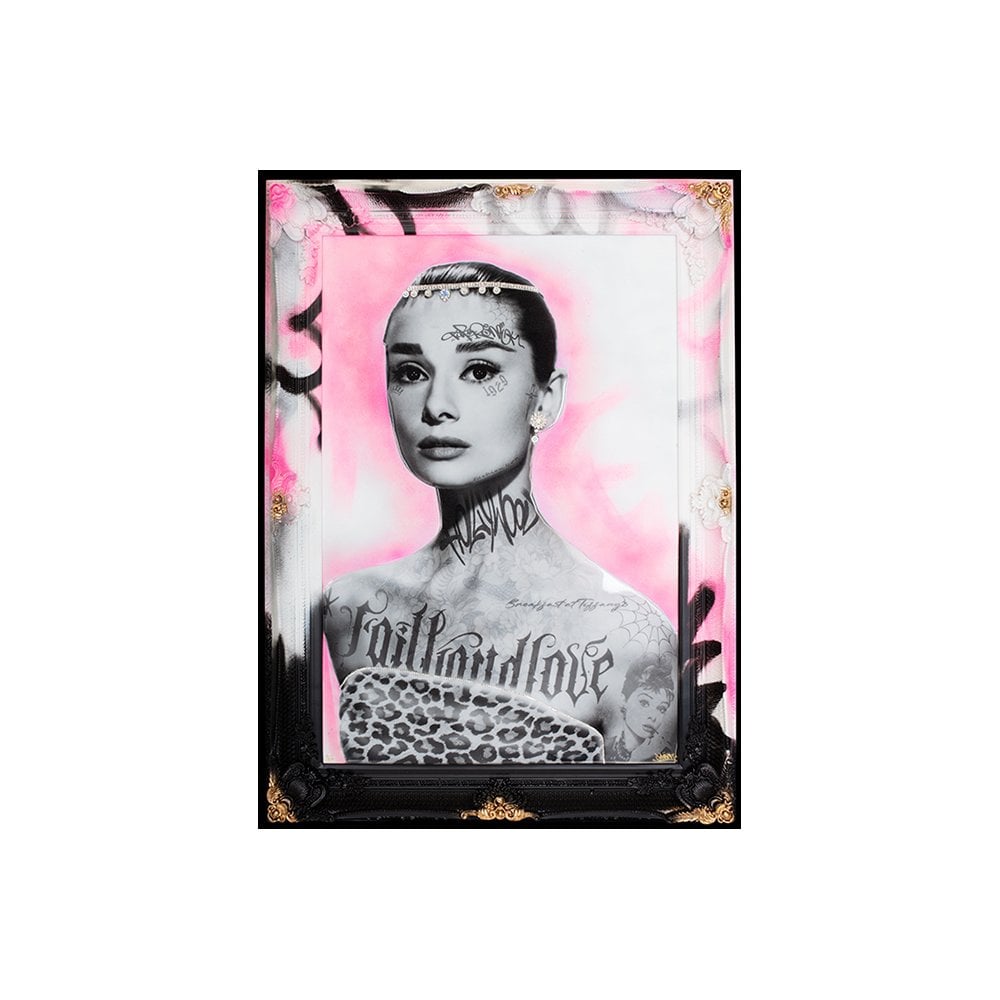 Beauty & Grace (Hepburn/Pink & White)
