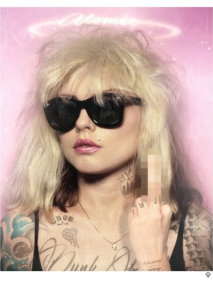 Atomic Girl Deluxe (AP)