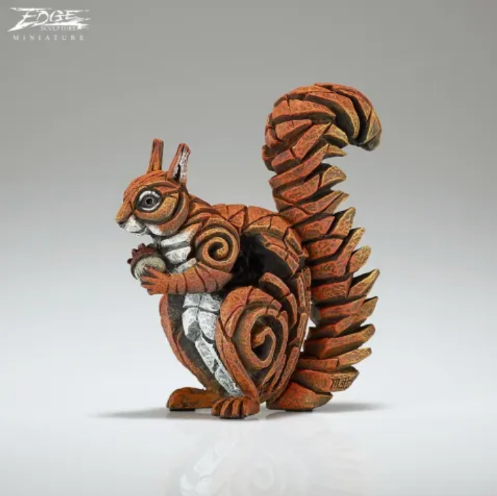 Red Squirrel (MINIATURE)
