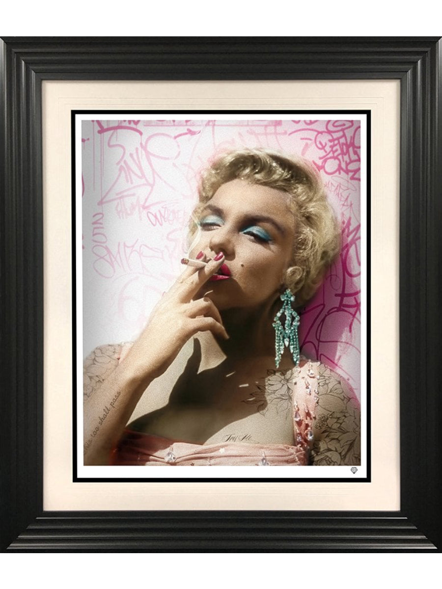Smoking Gun - Marilyn (colour)